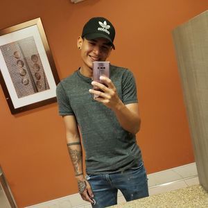 Meet your Posher, Eduardo